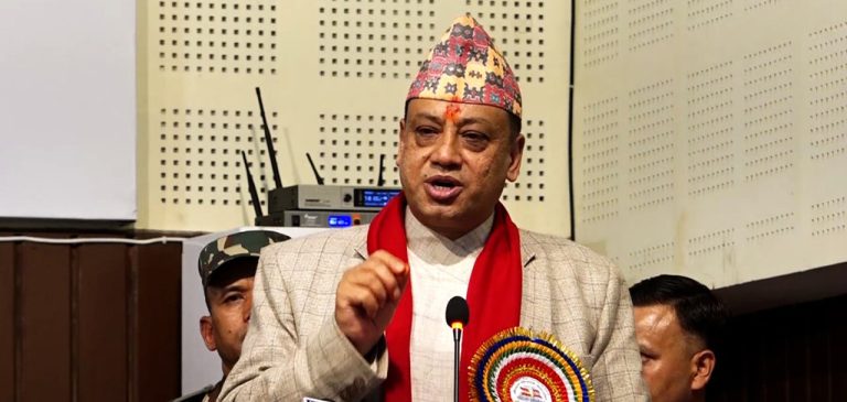फोटो टाँस्न मात्रै मुख्यमन्त्री बनेको होइन, सुविधा लिन्नँ : बानियाँ