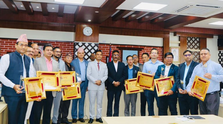 व्यवसायजन्य सुरक्षा र स्वास्थ्य क्षेत्रमा उत्कृष्ट अभ्यास गर्ने प्रतिष्ठान सम्मानित