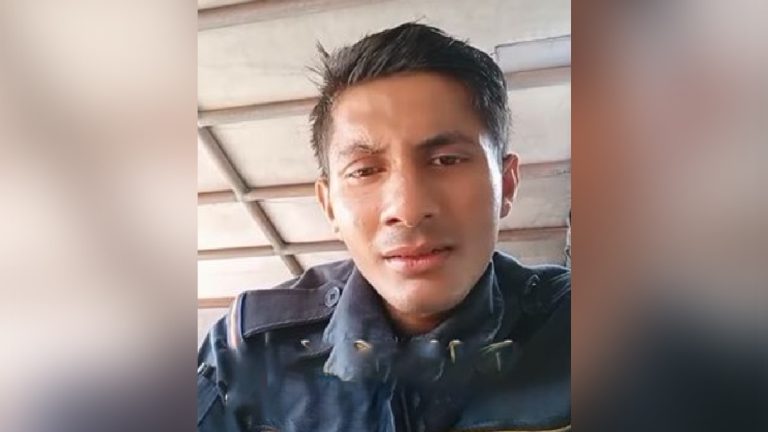 जवानले बर्दीमै भिडियो बनाउँदै प्रश्न गरे- पावर हुनेका लागि मात्रै हो प्रहरीको जागिर ?