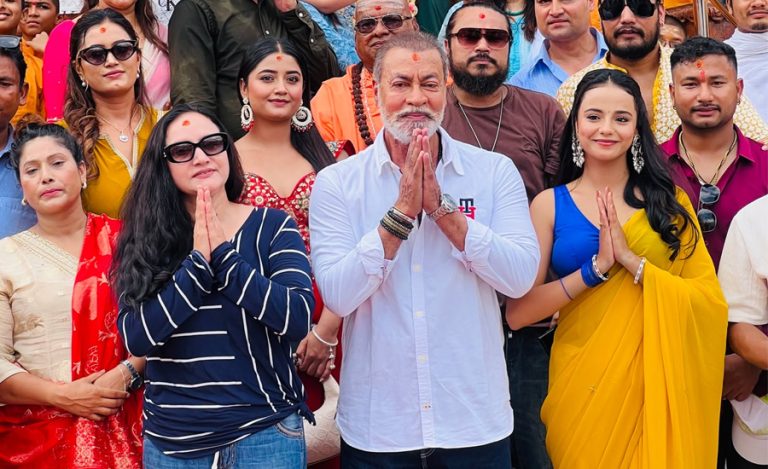 ‘गजिनी’ भिलेनले चितवनबाट थाले ‘आबाट आमा’को छायांकन