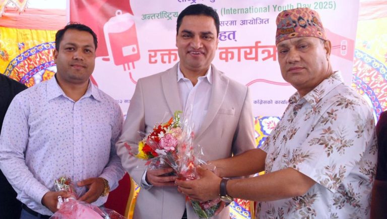 नेपाली श्रमिकको स्वास्थ्य उपचारको जिम्मा रोजगारदाता मुलुकले लिनुपर्छ : स्वास्थ्य मन्त्री पौडेल