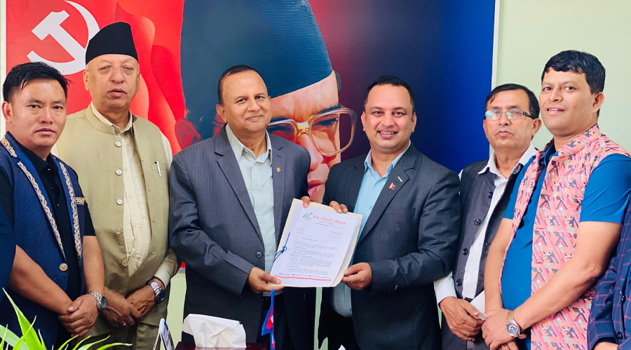 ‘राष्ट्रपति भइसकेका व्यक्ति राजनीतिमा फर्कन नमिल्ने व्यवस्था संविधानमै हुनुपर्छ’