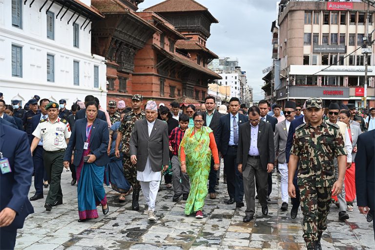 राष्ट्रपति पौडेलद्वारा वसन्तपुर क्षेत्रका सम्पदाको अवलोकन (तस्वीरहरू)