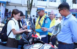 ट्राफिक प्रहरीले चोरी भएका ५३ मोटरसाइकल खोजेर धनीलाई बुझायो