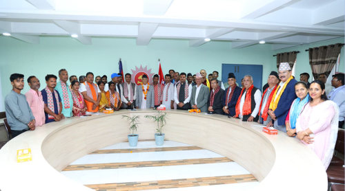 आजपाका वरिष्ठ उपाध्यक्ष साह एमाले प्रवेश