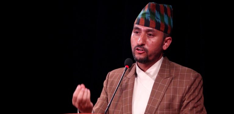 सरकारले चुनावलाई अर्जुन दृष्टिमा राखेको छ : सञ्चारमन्त्री खरेल