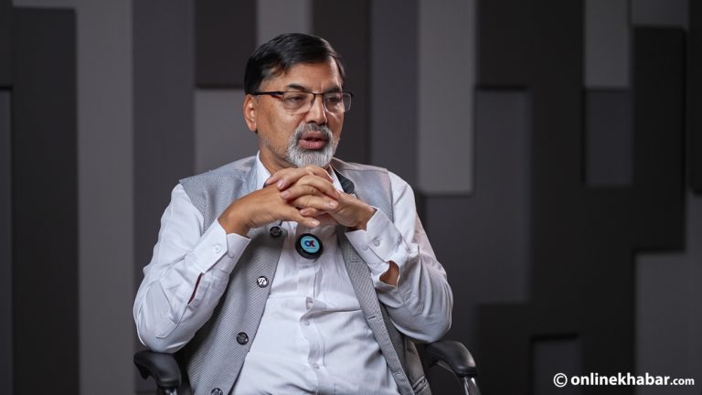 जनार्दन शर्माको संरक्षकत्वमा निर्वाचन आयोगमा दल दर्ताको निवेदन, चुनाव चिह्न तीन पात