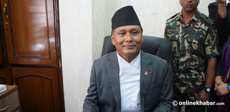 कुनै सुविधा लिन्नँ, भ्रष्टाचार नियन्त्रण जीवन–मरणको विषय : मन्त्री घिसिङ