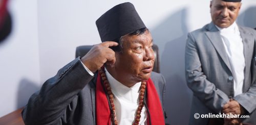 पहिलो निर्णयमा हस्ताक्षर गर्नुअघि महावीरले भने- समिति बनेर मात्रै भएन, आर्थिक स्रोत चाहियो