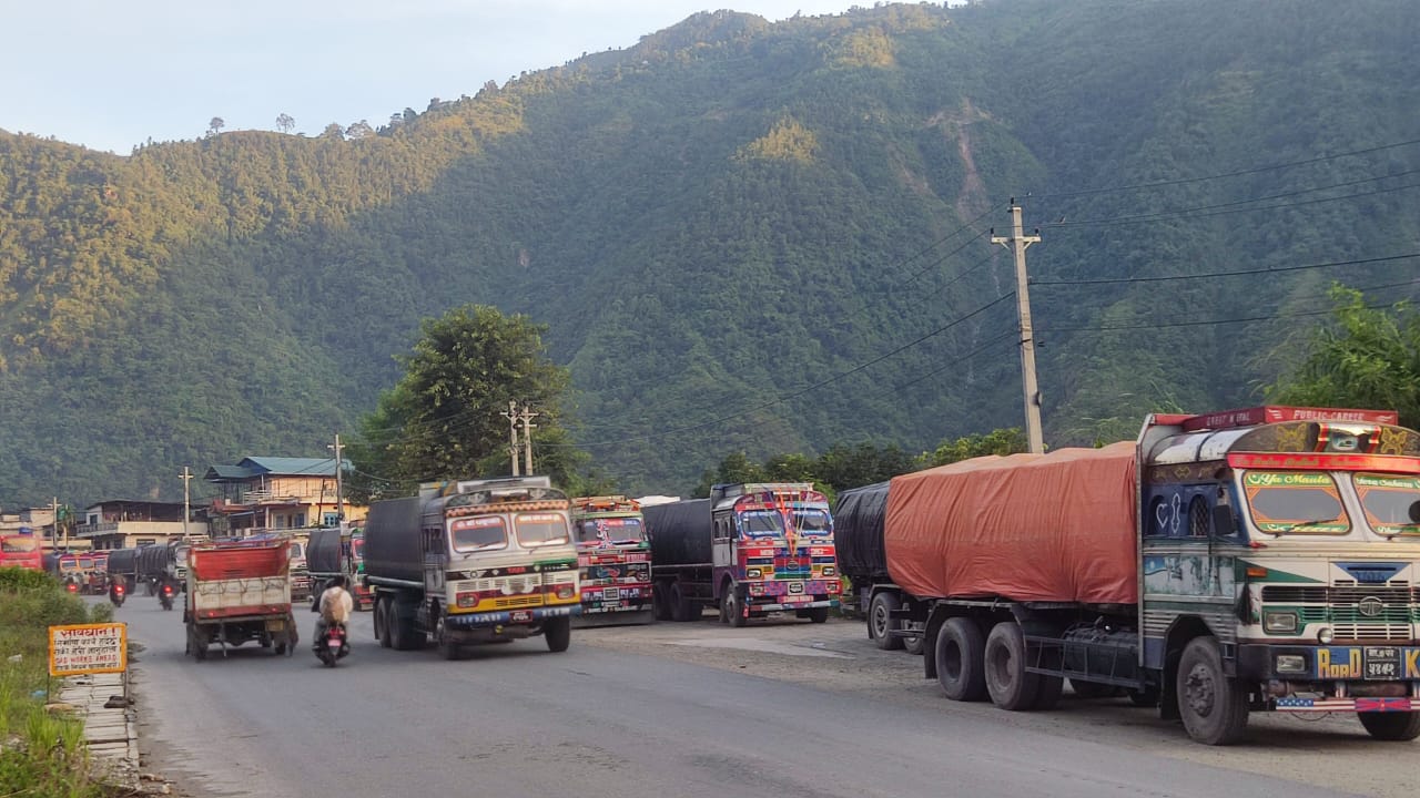 पृथ्वी राजमार्गमा इन्धन आपूर्तिमा समस्या