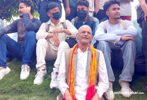जेनजी प्रदर्शनमा ७२ वर्षीय वृद्ध : यो पुस्ताले चाहिँ साँच्चै परिवर्तन ल्याओस्