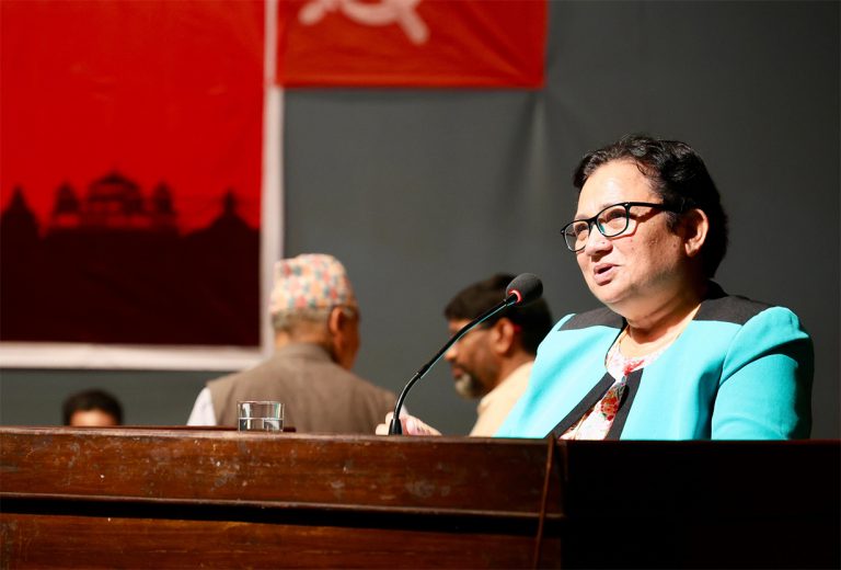 देशकै जिम्मा अब हामीमा आउँदैछ : पम्फा भुसाल