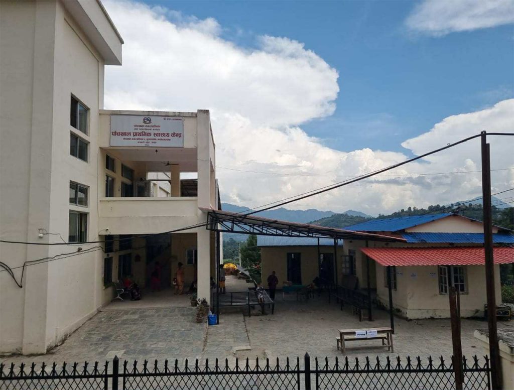 स्वास्थ्य बीमा कार्यक्रम : काभ्रेमा आठ केन्द्रबाट प्रथम सेवा