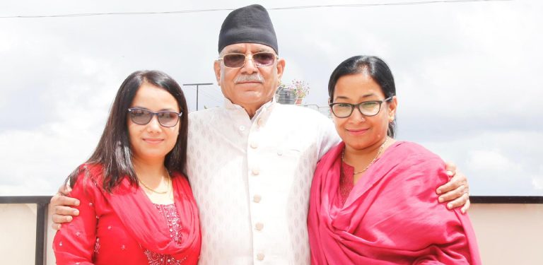 प्रचण्डले माओवादीमा परिवारवाद अन्त्य गर्न सक्लान् ?