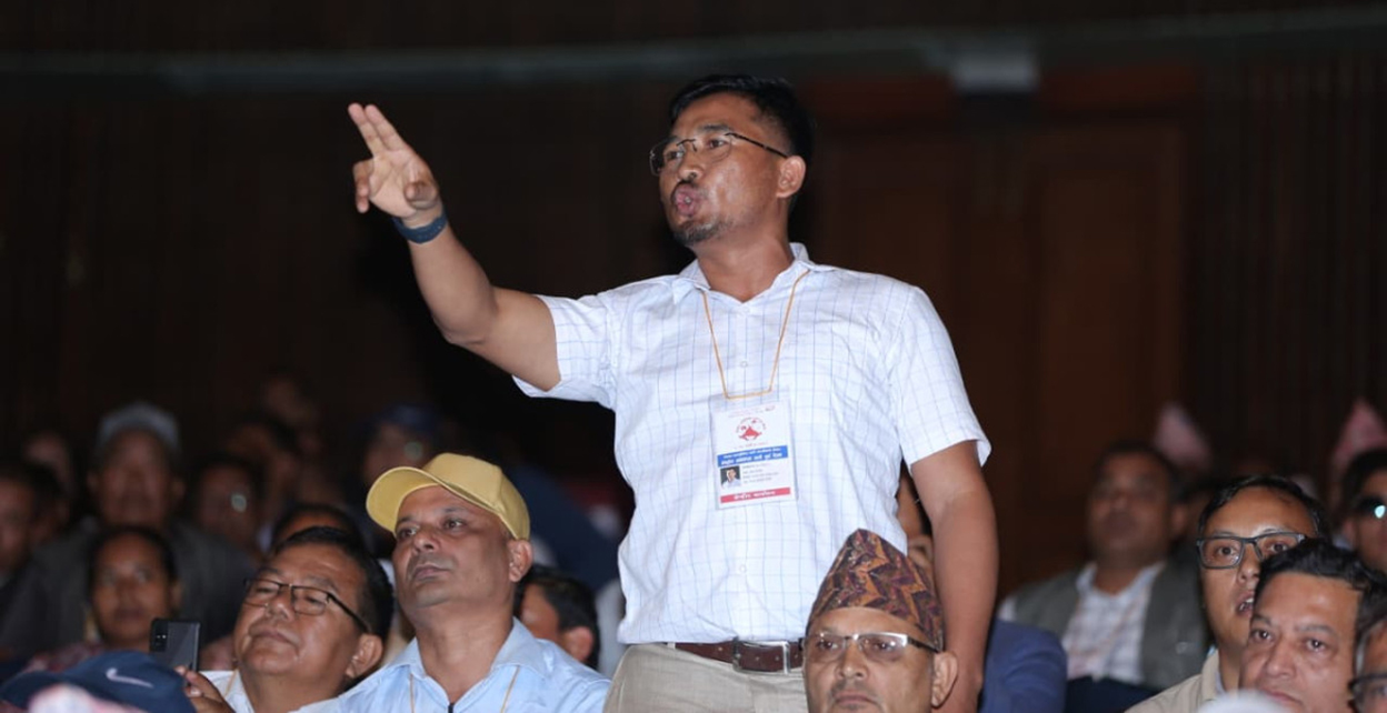 माओवादी बैठकको उदघाटनमै होहल्ला, पत्रकारलाई बाहिर निकालियो