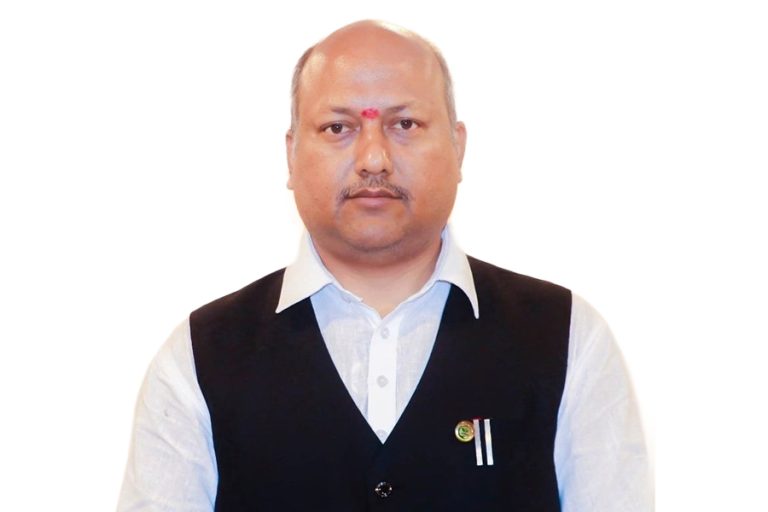 जनमतले सोध्यो मधेशका मुख्यमन्त्री सिंहलाई स्पष्टीकरण