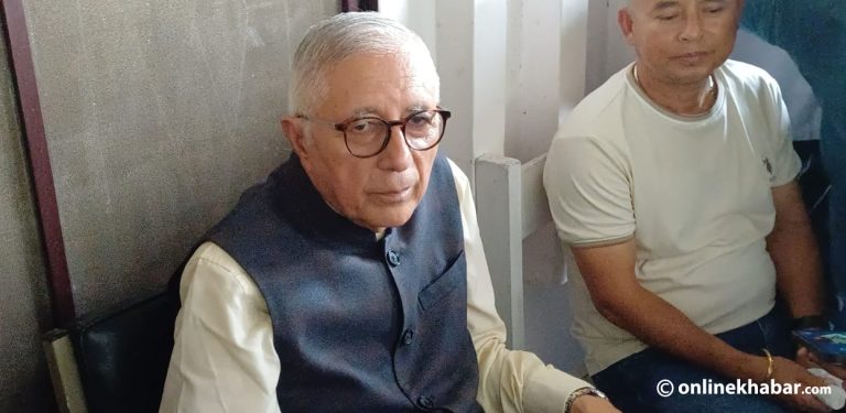 गगन–विश्वको प्रस्तावबारे केन्द्रीय समितिले मात्रै निर्णय लिन्छ : शेखर कोइराला