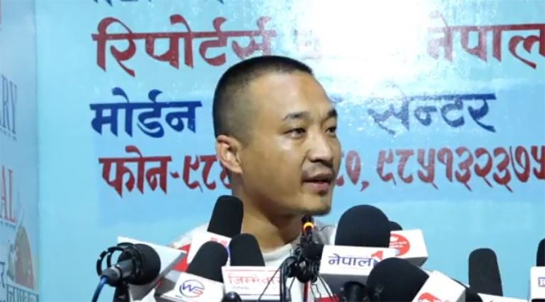 संविधान खारेज होइन पुनर्लेखन, अहिले अन्तरिम सरकार : सुदन गुरुङ