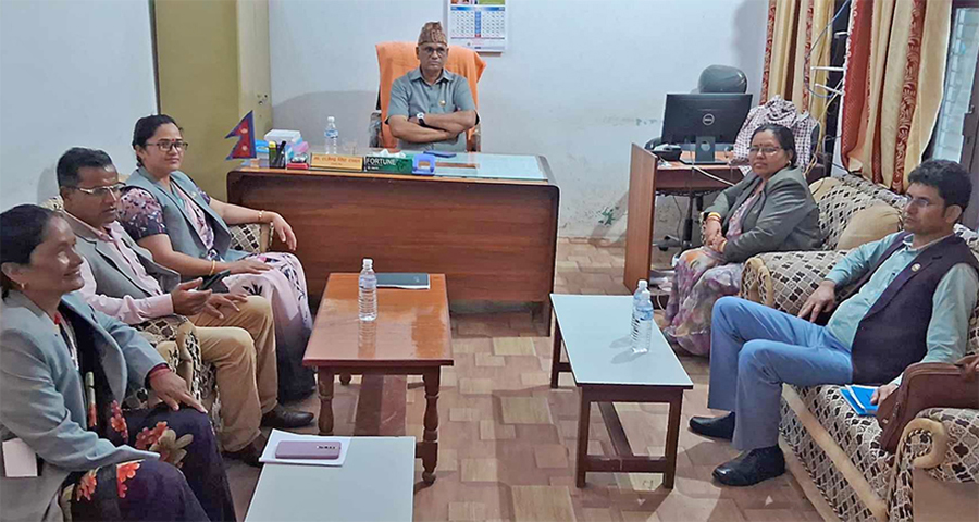 एमाले सुदूरपश्चिममा मन्त्री र सांसदले सचिवालयमा परिवारका सदस्य नराख्ने प्रस्ताव