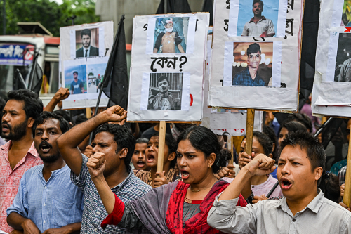 बंगलादेशमा फेब्रुअरीमा चुनाव नहुने संकेत, १५ अधिकारीको गिरफ्तारीपछि सेनामा असन्तुष्टि