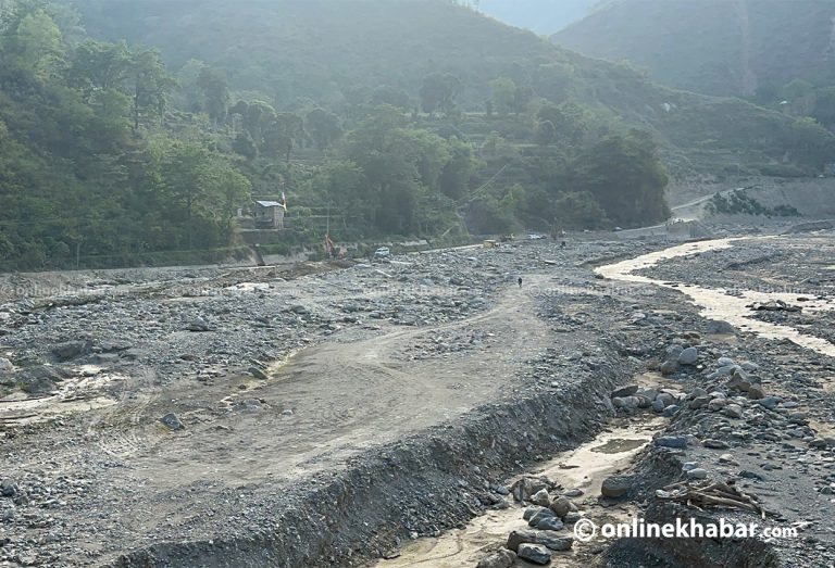 सिन्धुलीमा सुनकोशी नदी किनारमा महिलाको शव फेला
