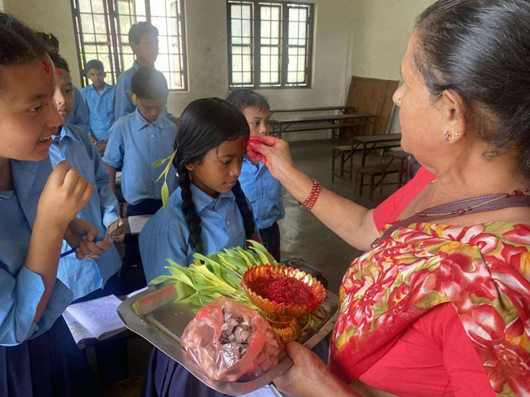 गोरखामा भदौ महिनामै मनाइयो दशैं, के छ कारण ?