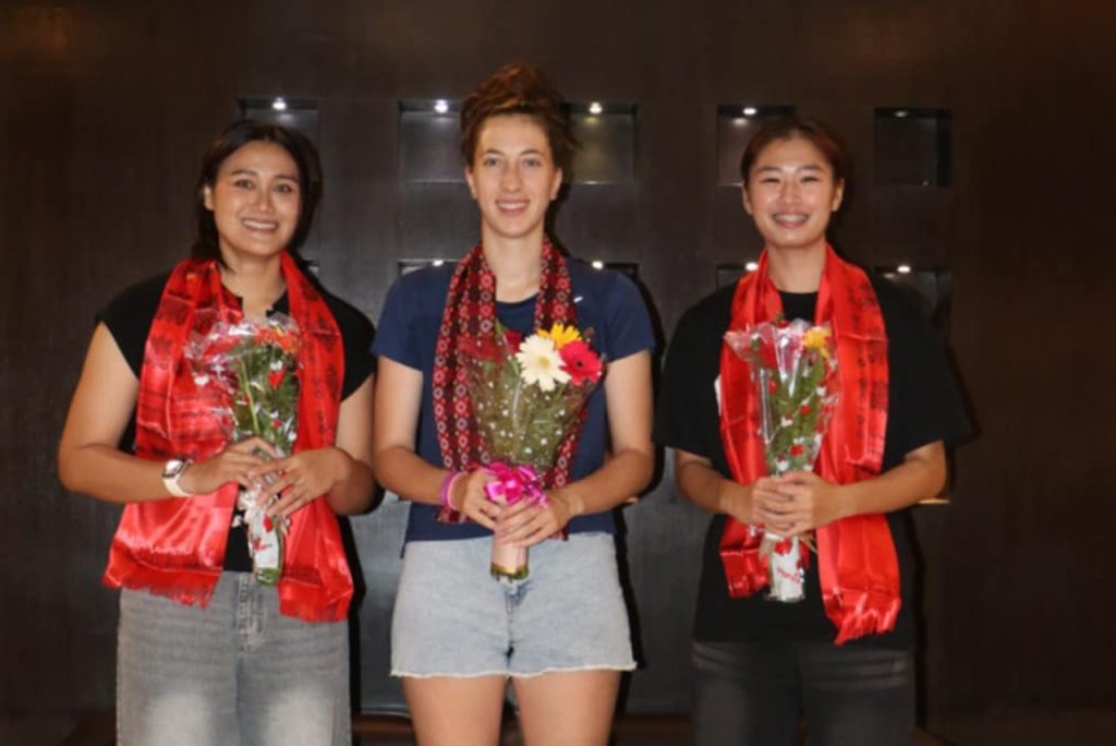 एभरेस्ट महिला भलिबल लिग खेल्न काठमाडाैं स्पाइकर्सका विदेशी खेलाडी आइपुगे 