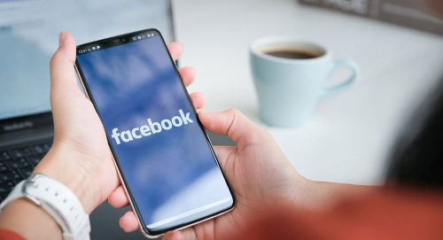 कसैलाई ब्लक वा अनफ्रेन्ड नगरी फेसबुक फिडबाट हटाउन चाहनुहुन्छ?
