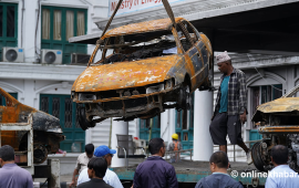 जेनजी आन्दोलनमा जलेका सवारी र अन्य सम्पत्ति पत्रुमा लिलाम बिक्री गरिँदै