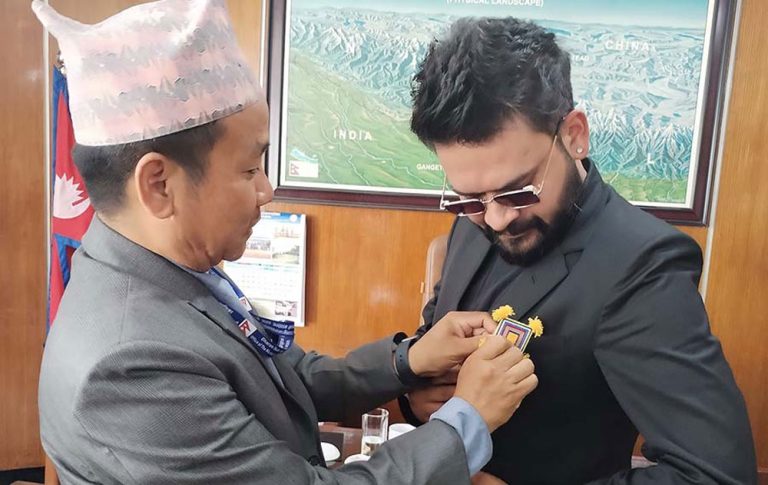 बालेन भन्छन्, ‘डियर हर्क साम्पाङ तिमीलाई माया गर्न छोड्दिन’