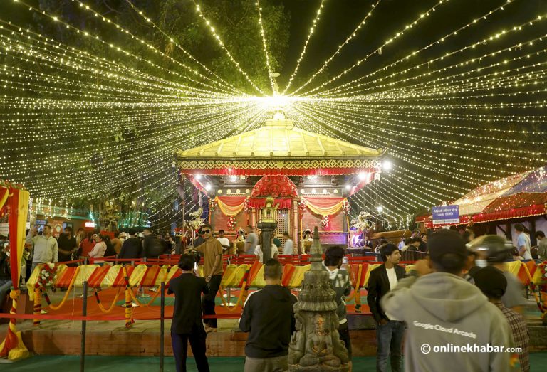 घटस्थापनाका दिन उल्लासमय छ मैतीदेवी मन्दिर (तस्वीरहरू)