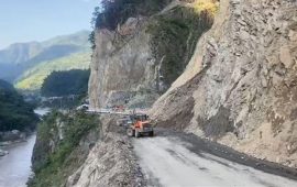नारायणगढ-मुग्लिन सडक पूर्णरुपमा सञ्चालन