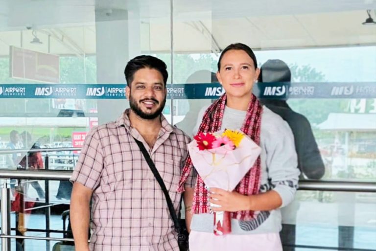 रोमानियाकी एनामारिया बेरडिल्ला पाेखरा निन्जाजमा आबद्व