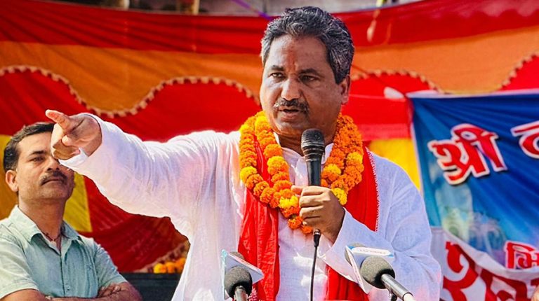 ठूला दलका नेतालाई बलपूर्वक विदाइ नगरे देश बन्दैन: प्रभु साह