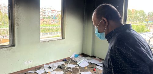 एमाले महासचिव पोखरेलसहितका नेताहरूले गरे पार्टी कार्यालय अनुगमन