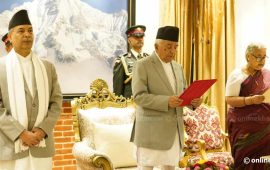नवनियुक्त प्रधानमन्त्री कार्कीले लिइन् शपथ