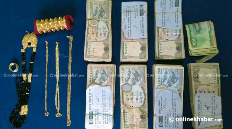 काभ्रेको भकुण्डेबेसीबाट स्रोत नखुलेको नगद र गहनासहित एकजना पक्राउ