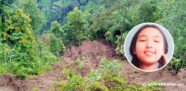 प्रकृतिले खोस्यो आकृतिको परिवार, फुटबलर बन्ने सपनामा ठेस