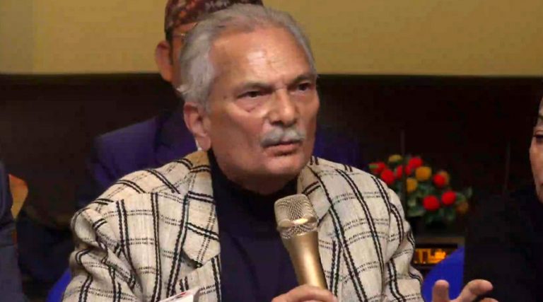 निर्वाचनमाको विकल्प छैन, नत्र देश अँध्यारो सुरुङमा फस्छ : डा. बाबुराम भट्टराई