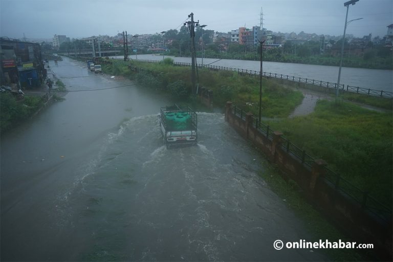 काठमाडौं उपत्यकाका नदी करिडोरमा साँझ ६ बजेदेखि सवारी आवागमनमा रोक