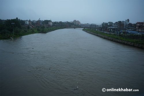 आज पनि स-साना नदीमा आकस्मिक बाढीको उच्च जोखिम