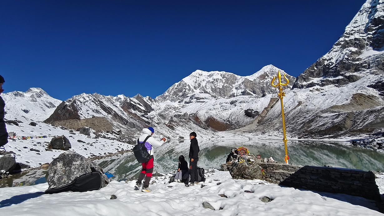 पर्यटकीयस्थल दूधकुण्ड पुग्ने क्रममा १० घण्टा बेपत्ता हुँदा …