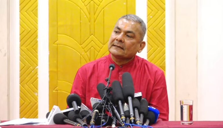 दुर्गा प्रसाईं भन्छन्– सुध्रिन तयार छु, देश छाडेर जा भने पनि रेडी