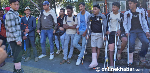 सिंहदरबारमा घाइते जेनजीका आक्रोश : सरकार हाम्रो हो जस्तो लागेन