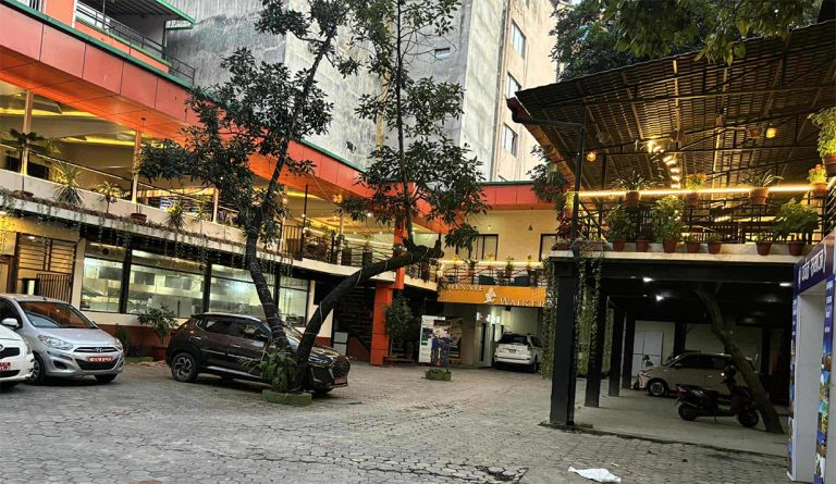 हात्तिसारमा ‘हिमालयन रेष्ट्रो एण्ड इभेन्ट्स’ सञ्चालनमा