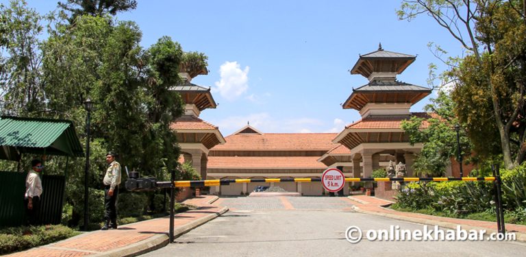 ह्यात बन्द : जेनजी आन्दोलनमा भारतीय पर्यटकको मृत्यु भयो, ७० कोठा जले