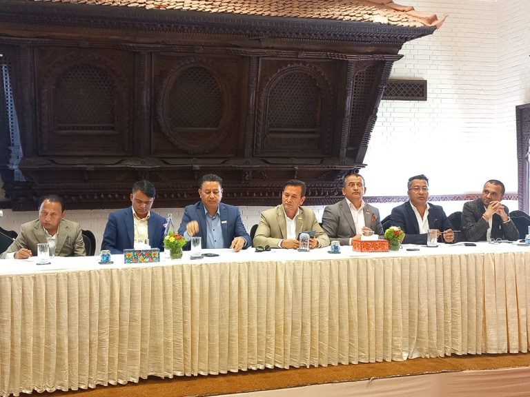निःशुल्क सेयर माग्दै १० जलविद्युत् आयोजना निर्माणमा अवरोध