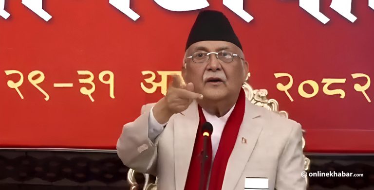 आफू बोलिरहँदा हल्ला भएपछि ओलीको निर्देशन– बोल्न एकदम मनाही छ, ठ्याम्मै