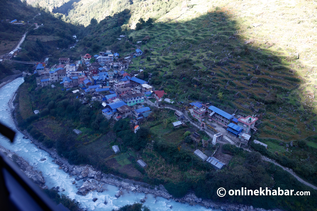 काठमाडौं टू मनाङ, आकाशबाट जे देखियो (तस्वीरहरू)