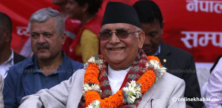  ओलीको चुनौतीः म नेपालभित्र जहाँ पनि जान्छु, कुन लोकतन्त्रले थुन्छ हेरौंला